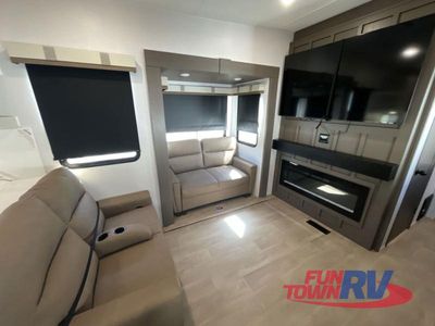 2026 EAST TO WEST Tandara - Photo 24