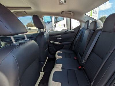 2025 Nissan Sentra - Photo 13