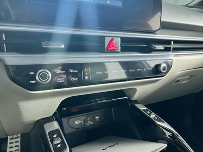 2026 Kia Sorento Hybrid - Photo 23