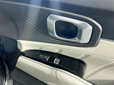 2026 Kia Sorento Hybrid - Photo 30