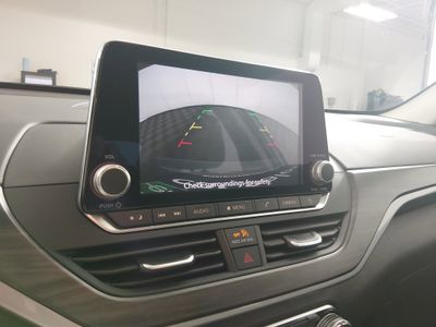 2025 Nissan Altima — photo 16 view