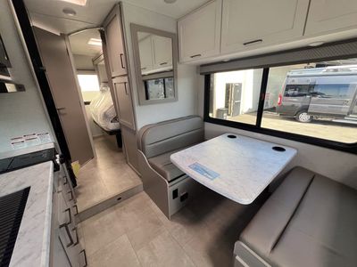 2026 Thor Motor Coach CHATEAU - Photo 5