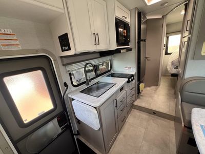 2026 Thor Motor Coach CHATEAU - Photo 4