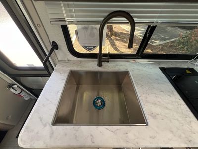 2026 Thor Motor Coach CHATEAU - Photo 8