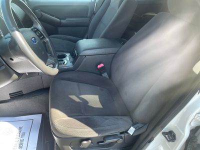 2010 Ford Explorer Sport Trac - Photo 13