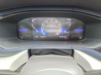 2023 Volkswagen Taos - Photo 29