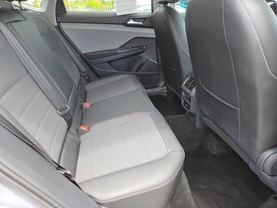2023 Volkswagen Taos - Photo 13