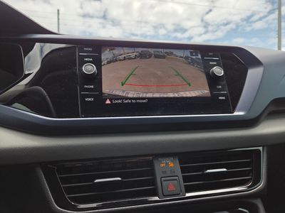 2023 Volkswagen Taos - Photo 30