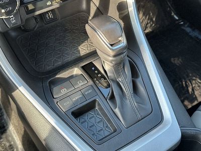 2024 Toyota RAV4 - Photo 20