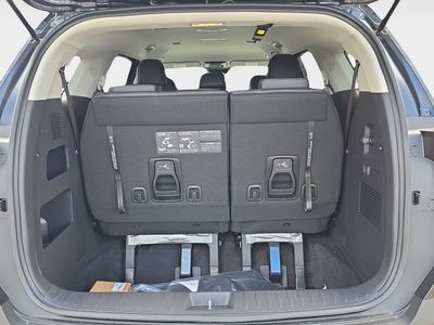 2026 Kia Carnival — photo 10 view