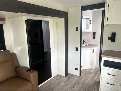 2026 VENTURE RV SIENNA - Photo 14