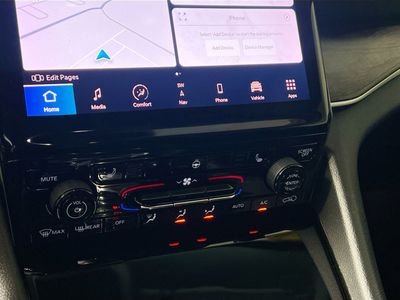 2022 Jeep Grand Cherokee - Photo 23