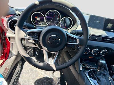 2026 Mazda MX-5 Miata - Photo 16