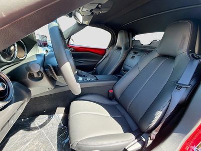 2026 Mazda MX-5 Miata - Photo 21