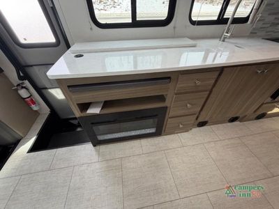 2026 Coachmen RV Freelander - Photo 17