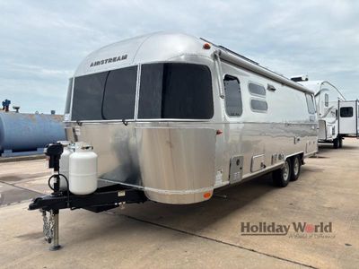 2025 Airstream Flying Cloud - Photo 2