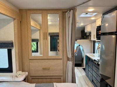 2026 Thor Motor Coach Quantum - Photo 42