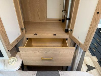 2026 Thor Motor Coach Quantum - Photo 44