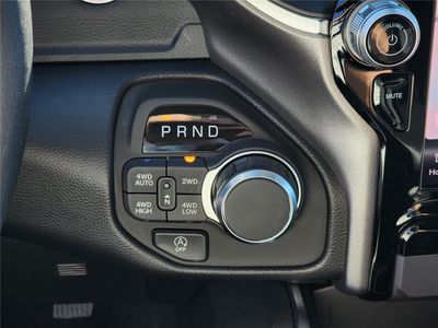 2026 2026 RAM 1500 Big - Photo 16