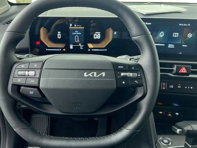2026 Kia Sportage — photo 12 view