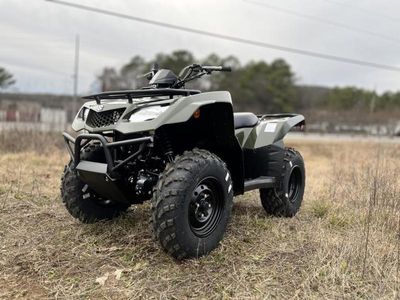 2025 Suzuki KingQuad 400 FSi in GREEN — front three-quarter view
