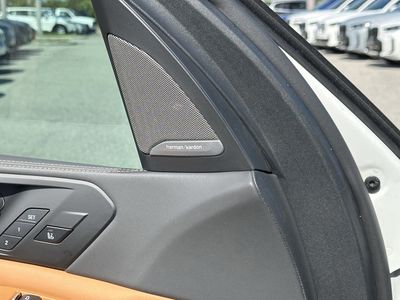 2026 BMW X5 — photo 26 view