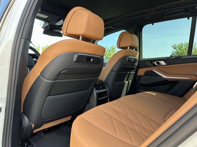 2026 BMW X5 — photo 19 view