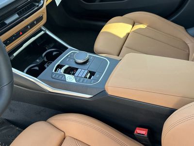 2026 BMW 3 Series - Photo 23