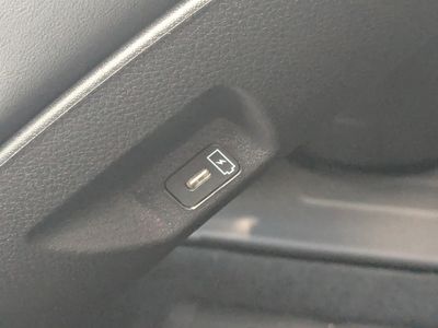 2026 Kia Carnival Hybrid — photo 23 view