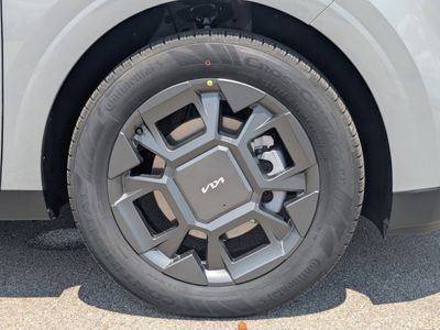 2026 Kia Carnival Hybrid — photo 12 view