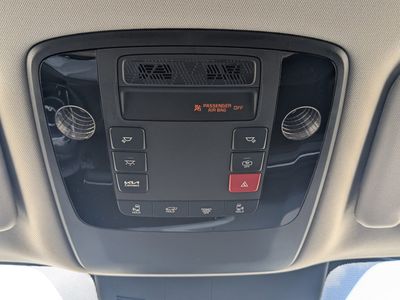 2026 Kia Carnival Hybrid — photo 37 view