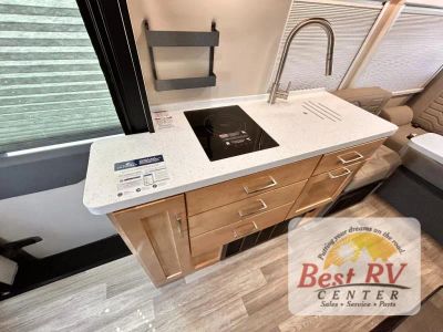 2026 Coachmen RV Beyond - Photo 25