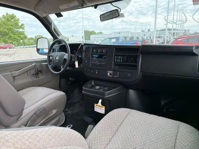 2026 Chevrolet Express Cargo - Photo 14