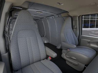 2026 Chevrolet Express Cargo - Photo 41