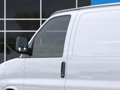 2026 Chevrolet Express Cargo - Photo 37
