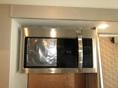 2025 Winnebago VIEW - Photo 9