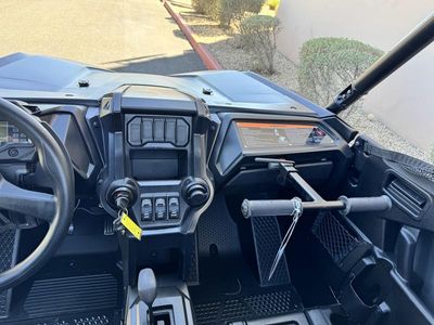 2025 Honda Talon 1000X - Photo 14