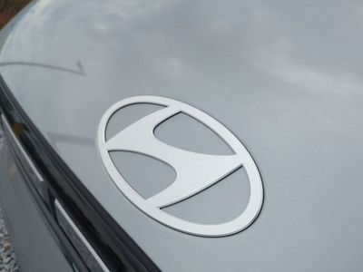 2026 Hyundai SANTA FE HYBRID — photo 13 view
