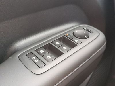 2026 Hyundai SANTA FE HYBRID — photo 30 view