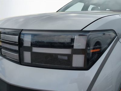 2026 Hyundai SANTA FE HYBRID — photo 10 view