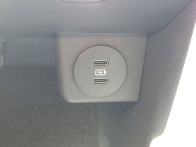 2025 Ford Explorer — photo 34 view