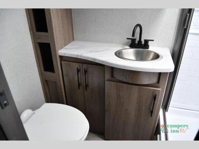 2023 Grand Design Imagine XLS — photo 19 view