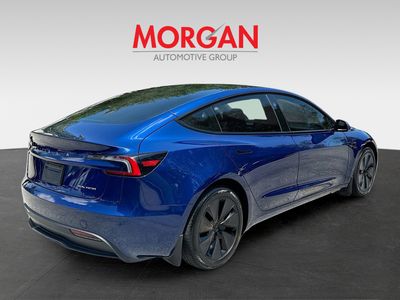 2025 Tesla Model 3 - Photo 7