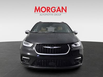 2026 Chrysler Pacifica — photo 9 view