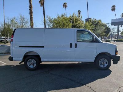 2026 GMC Savana Cargo — detail view