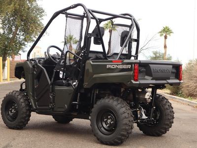2026 Honda Pioneer 520 - Photo 4