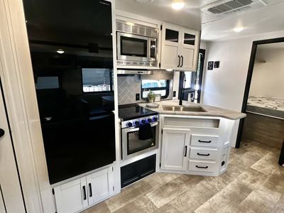 2025 Forest River Puma 28BHSS 2B - Photo 18