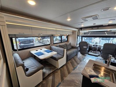 2024 Winnebago Adventurer - Photo 47