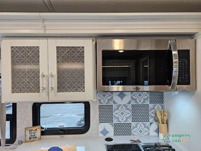 2024 Winnebago Adventurer - Photo 27