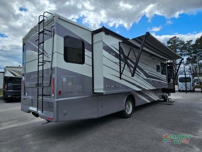 2024 Winnebago Adventurer - Photo 3